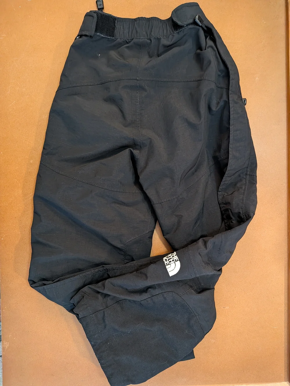 The North Face Boys Black Nylon Snow Pants Ski Winter Pockets Elastic Waist Sm/P